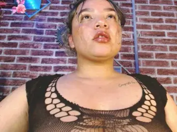 Leidy12  live sex cam