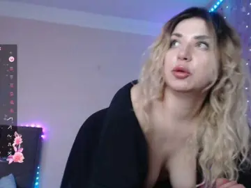 Liliya010  live sex cam