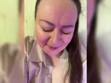 SweetyLiza  live sex cam