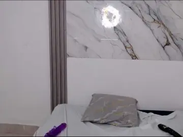 Victoria-Velvet  live sex cam