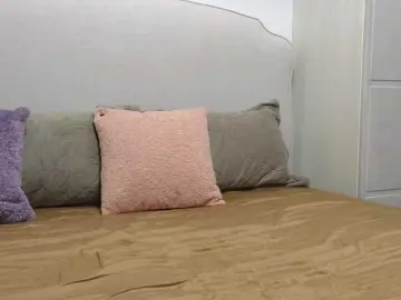 Maddalena  live sex cam