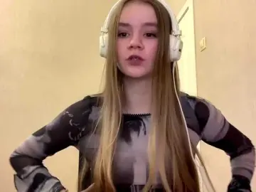 AgnesShyy  live sex cam