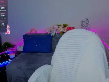 Camilla-One  live sex cam