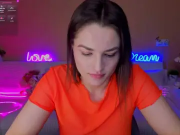 Camilla-One  live sex cam