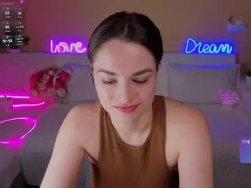 Camilla-One  live sex cam