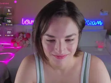 Camilla-One  live sex cam