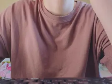 Camilla-One  live sex cam