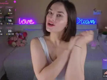 Camilla-One  live sex cam