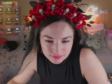 Camilla-One  live sex cam
