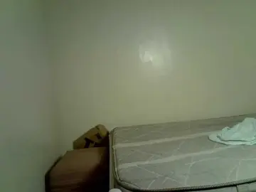 Caramelsummer  live sex cam