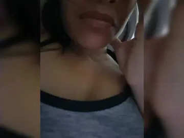 ChloeMontes  live sex cam