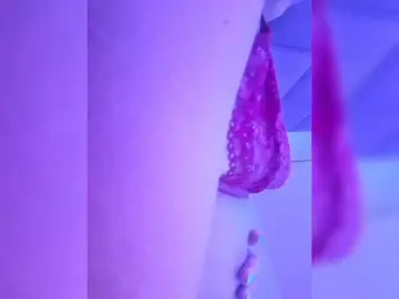 ChloeMontes  live sex cam