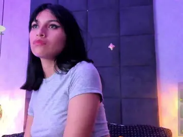 ChloeMontes  live sex cam