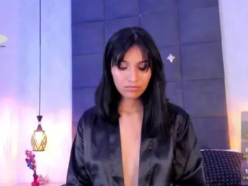 ChloeMontes  live sex cam