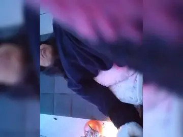 ChloeMontes  live sex cam