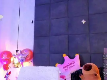 ChloeMontes  live sex cam