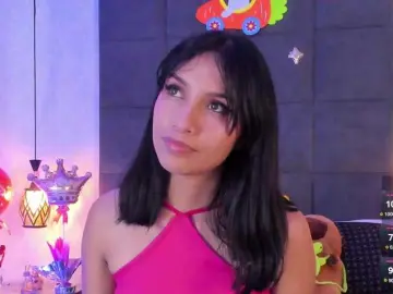 ChloeMontes  live sex cam