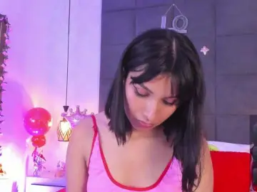 ChloeMontes  live sex cam