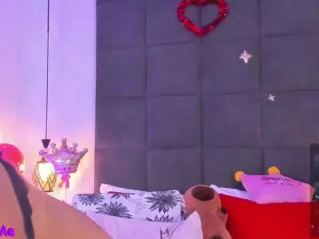 ChloeMontes  live sex cam