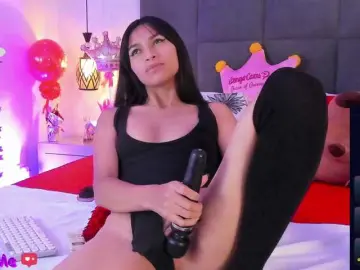 ChloeMontes  live sex cam