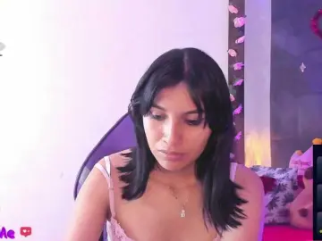 ChloeMontes  live sex cam