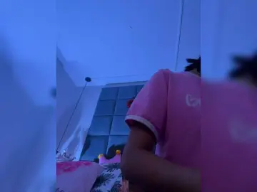 ChloeMontes  live sex cam