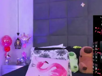 ChloeMontes  live sex cam