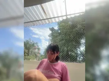 ChloeMontes  live sex cam