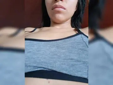 ChloeMontes  live sex cam