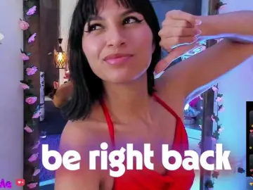 ChloeMontes  live sex cam