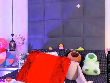 ChloeMontes  live sex cam