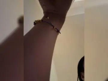 ChloeMontes  live sex cam