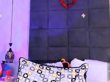 ChloeMontes  live sex cam