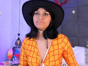 ChloeMontes  live sex cam