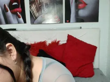 LinaBrowm  live sex cam