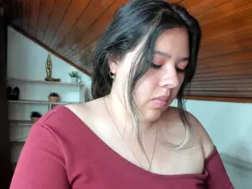 LinaBrowm  live sex cam