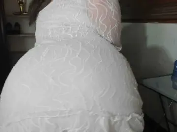 LinaBrowm  live sex cam
