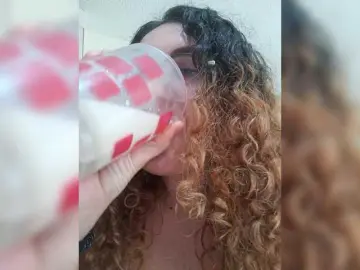 LuanaPowerful  live sex cam