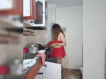 LuanaPowerful  live sex cam