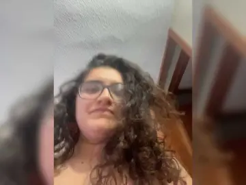 LuanaPowerful  live sex cam