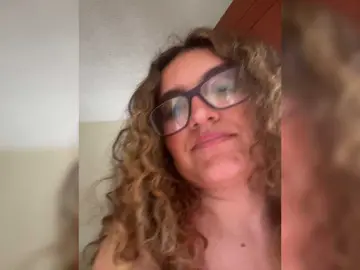 LuanaPowerful  live sex cam