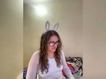 LuanaPowerful  live sex cam