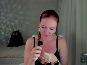 She-wolf  live sex cam