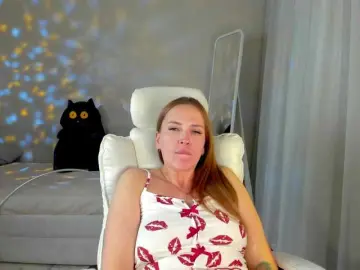 She-wolf  live sex cam