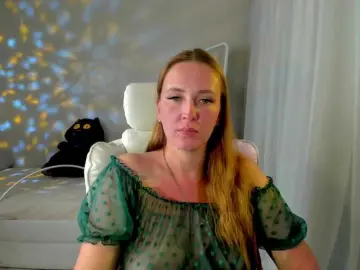 She-wolf  live sex cam
