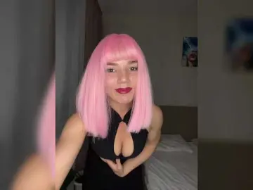 CyberNika  live sex cam