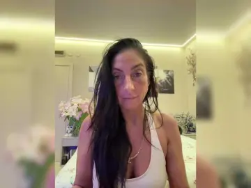 IrinkaGata  live sex cam