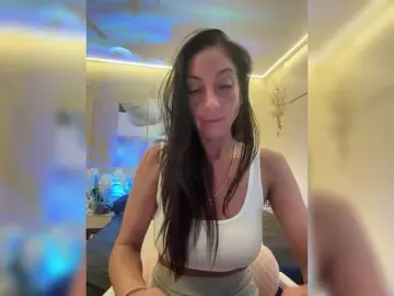 IrinkaGata  live sex cam