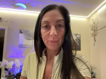 IrinkaGata  live sex cam