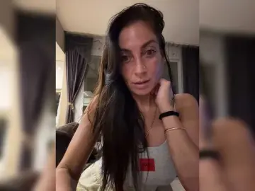 IrinkaGata  live sex cam